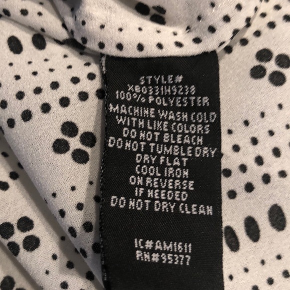 Top - Picture 6 of 6